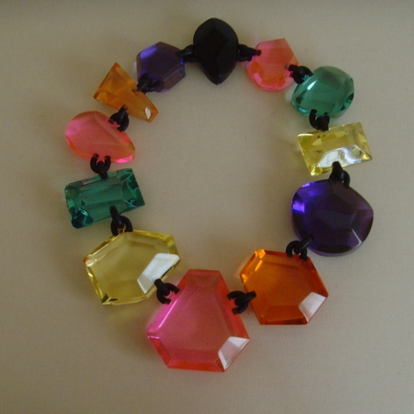 MONIES Gerda Lynggaard Vibrant Multi-Colored Lucite Necklace - Picture 7 of 16